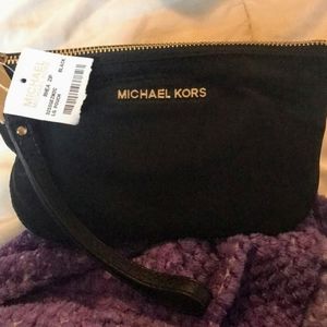 Michael Kors Rhea Pouch